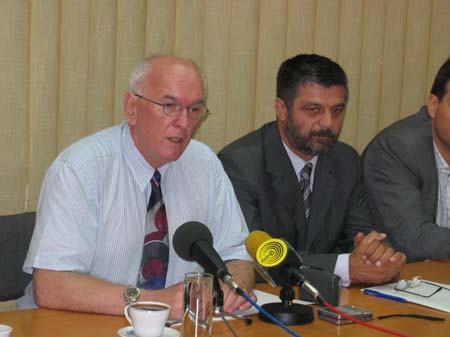 2004_jul_13 03